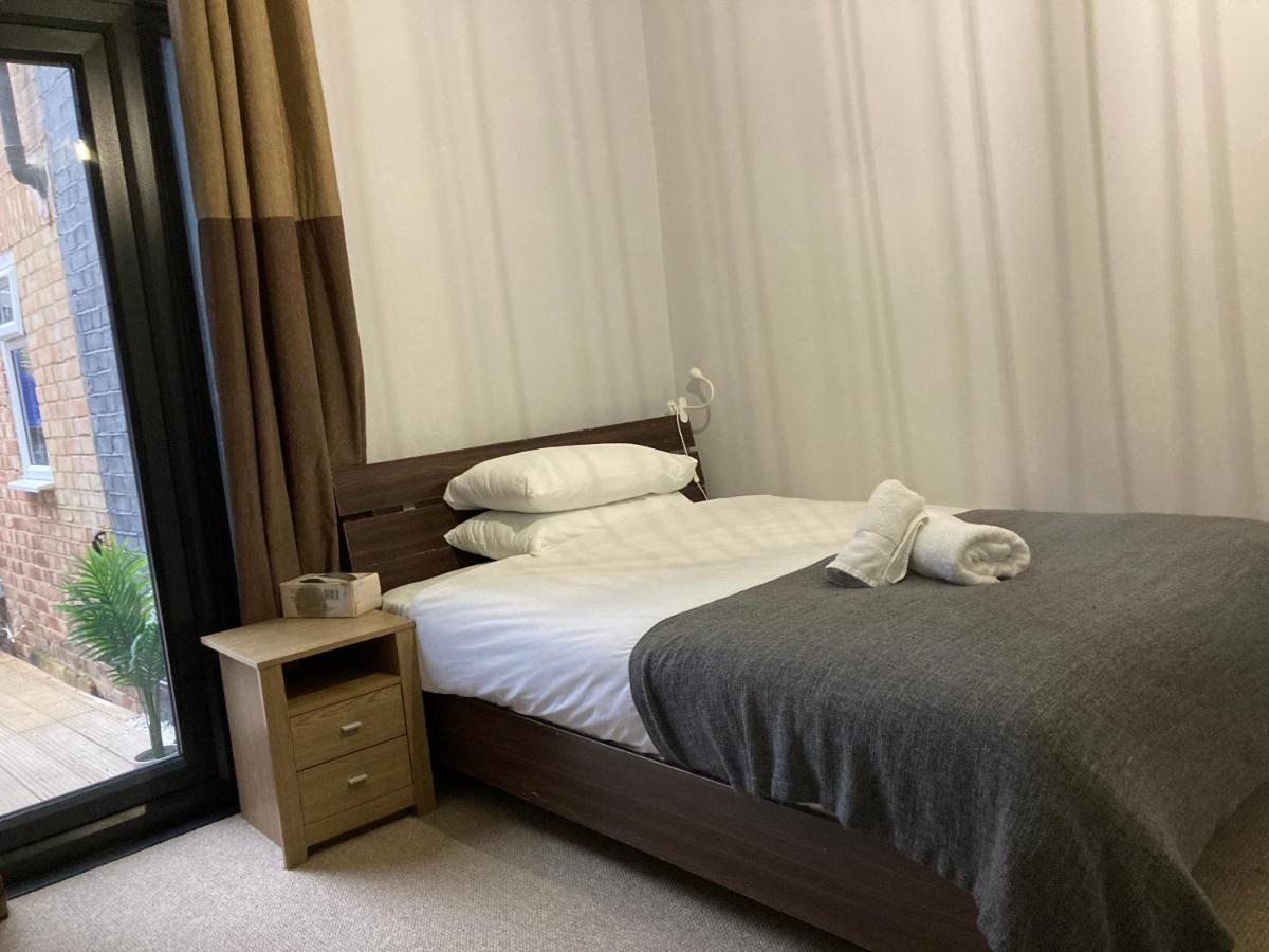 Cozy Private Room ลอนดอน ภายนอก รูปภาพ